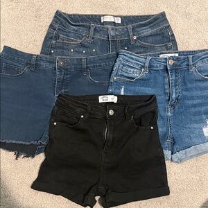 Set of 4 - Jean Shorts Set